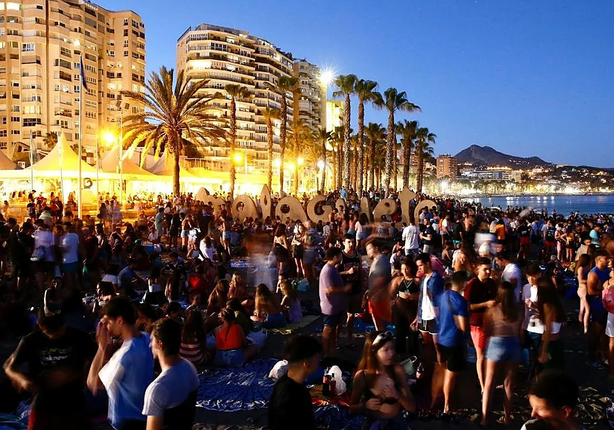 Fin de semana perfecto en Málaga con Humor Amarillo, La Malagueta y centro histórico