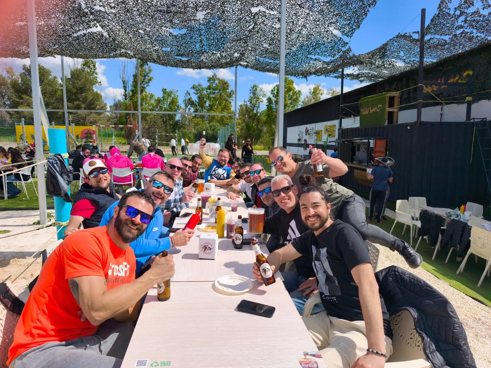 Barbacoa para despedidas de soltero y soltera en Málaga